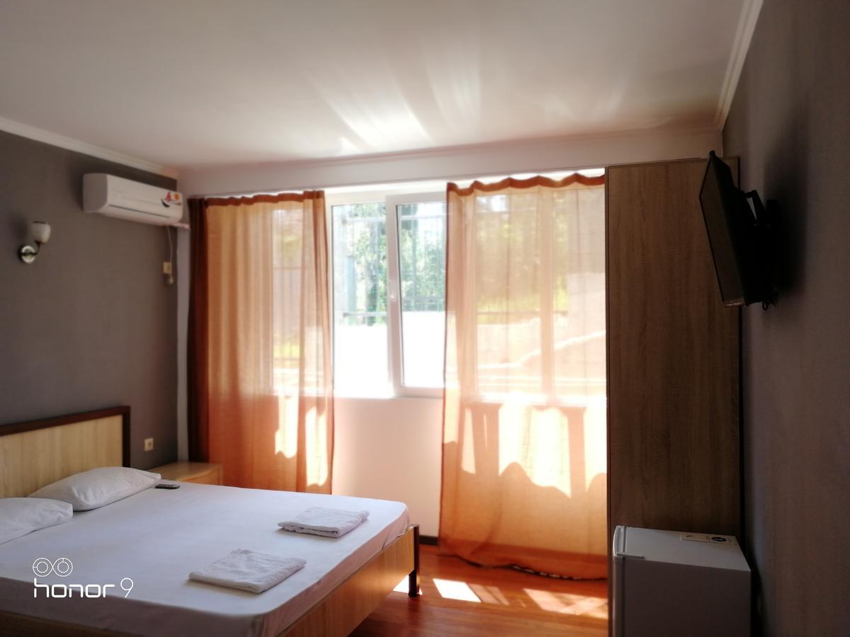 Hotel Mira New Athos Exterior foto
