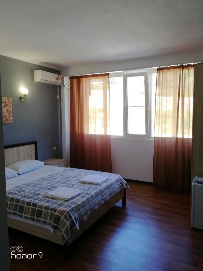 Hotel Mira New Athos Exterior foto